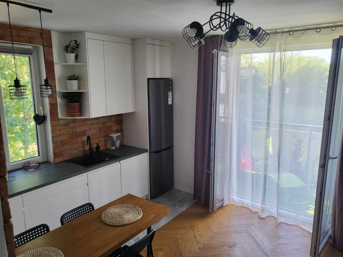 Friendly Apartment Blisko Progresji Warschau Buitenkant foto